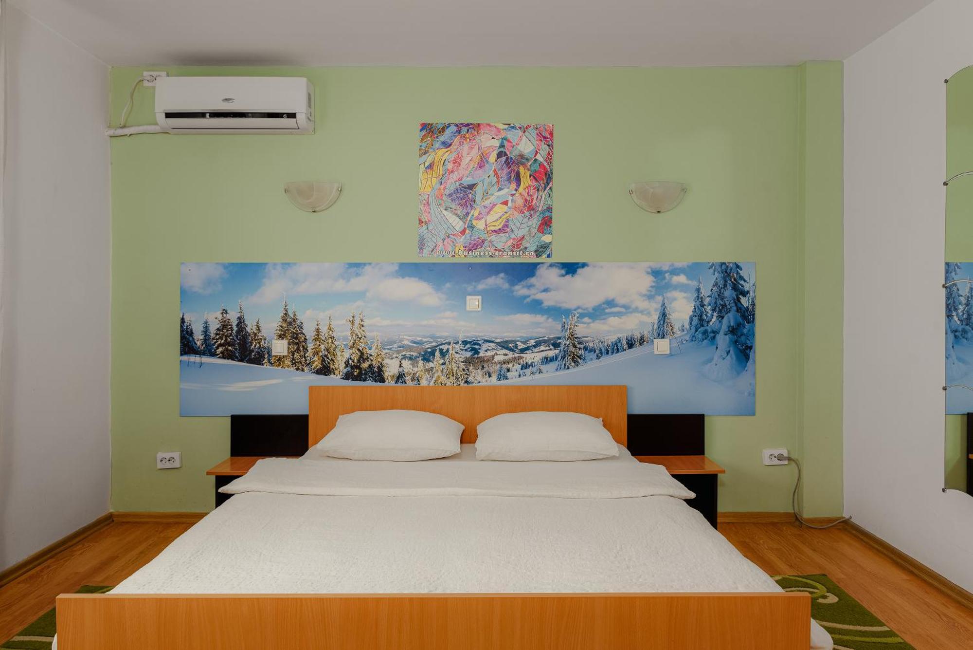 Business Transit To Therme & Bucharest Airport Saftica Exterior photo
